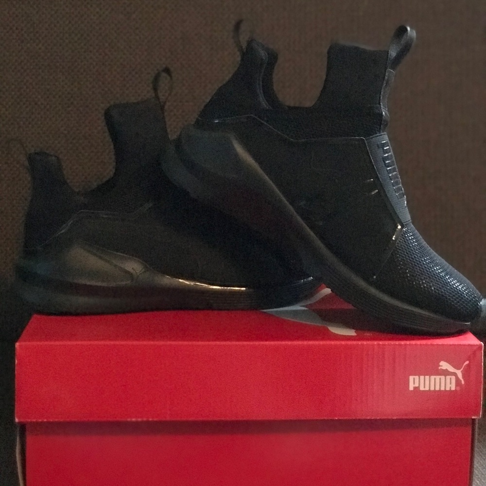 Black puma fierce shine